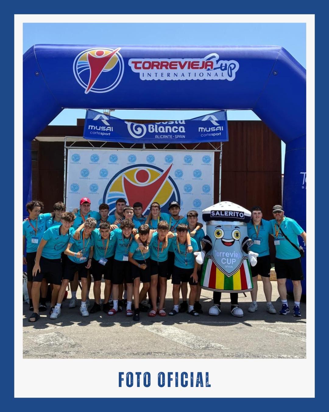 Salerito en la entrega de trofeos